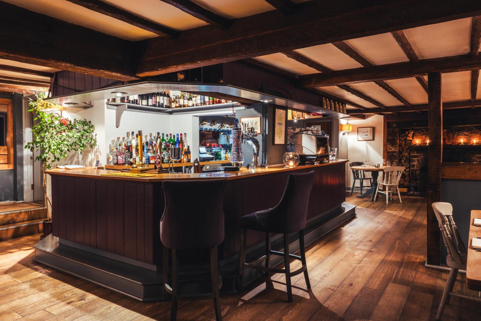 The Tytherleigh Arms Axminster Exterior photo